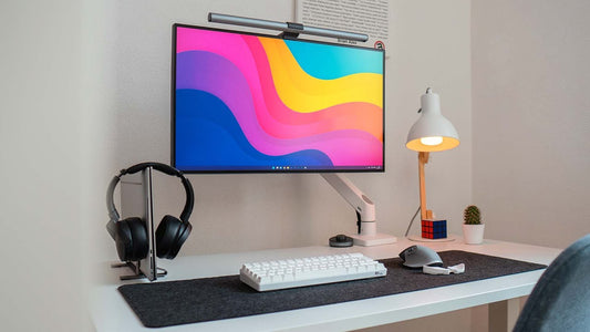 Essential Tech Gadgets for Modern Offices: Work Smarter Every Day