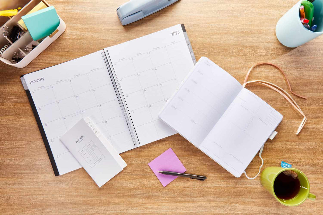 How to Reset Your Desk for a New Week 🧼✨
